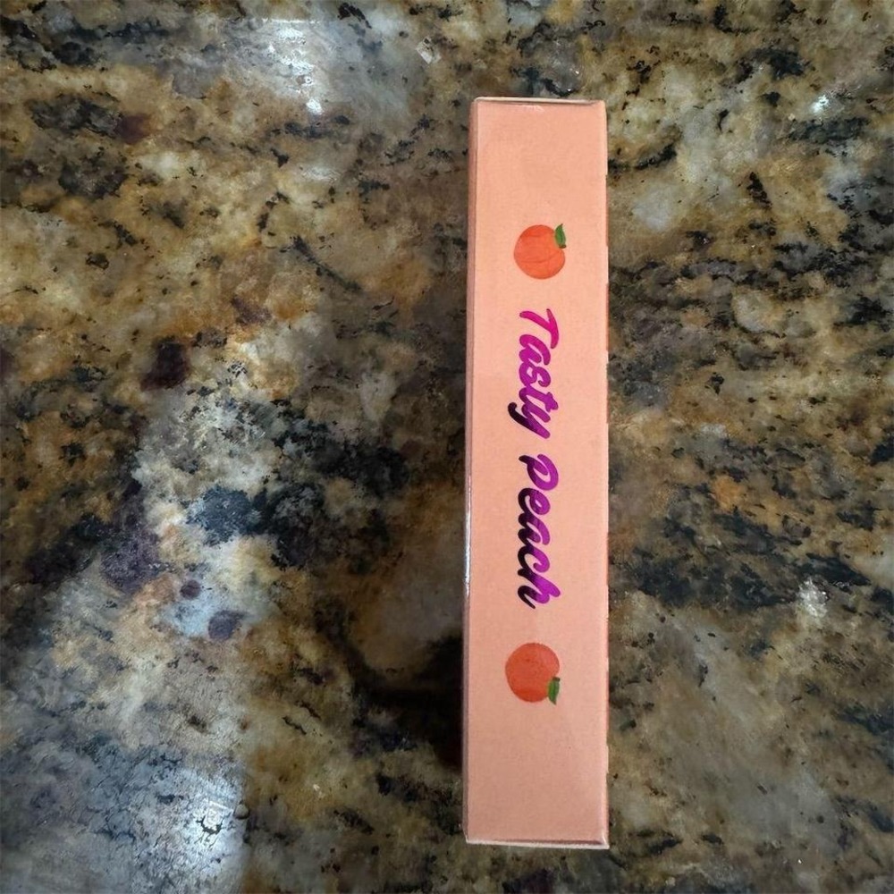 I Heart Revolution Tasty Peach Lip Oil Sweet Peach Vegan 6ml - Picture 4 of 5